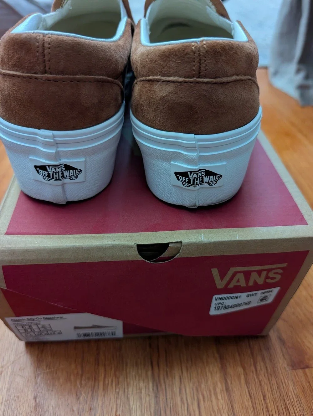 Women's Tan Suede Platform Vans 8